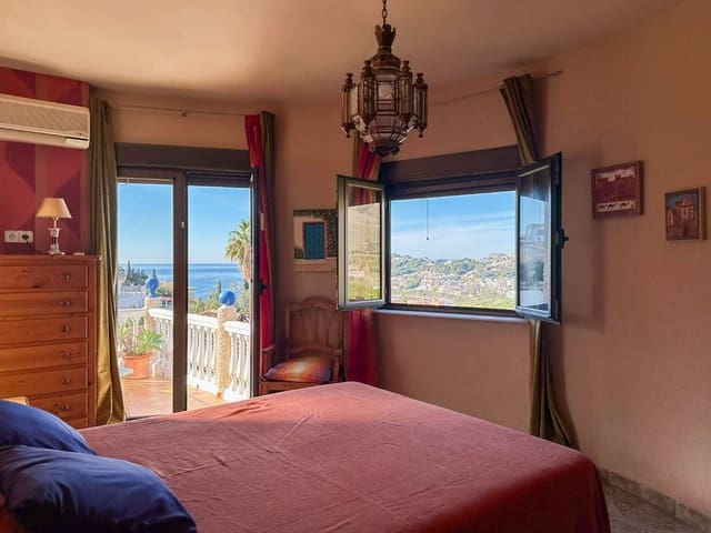 3 slaapkamer Huis te koop in Almuñécar met garage - € 390.000 (Ref: 9415450)