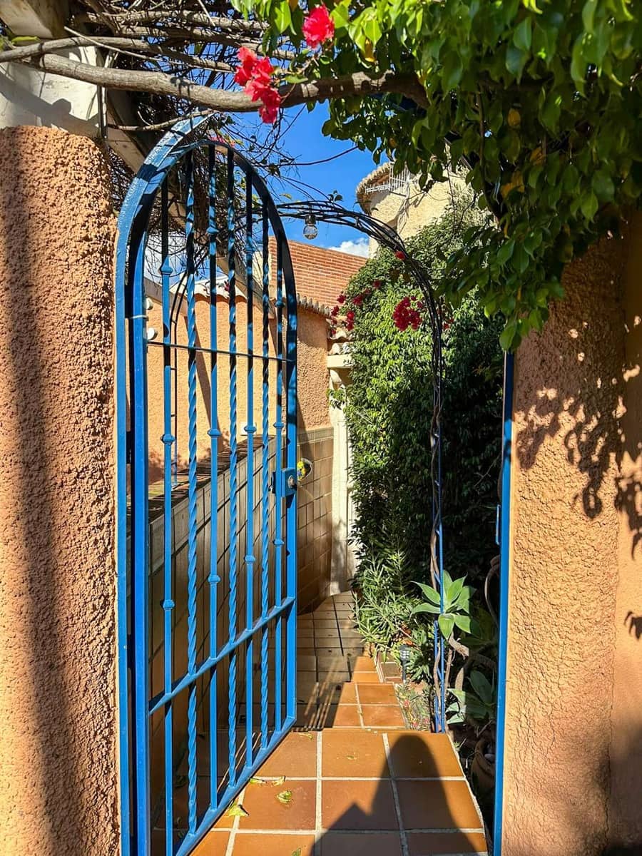 3 slaapkamer Huis te koop in Almunecar met garage - € 390.000 (Ref: 9415450)