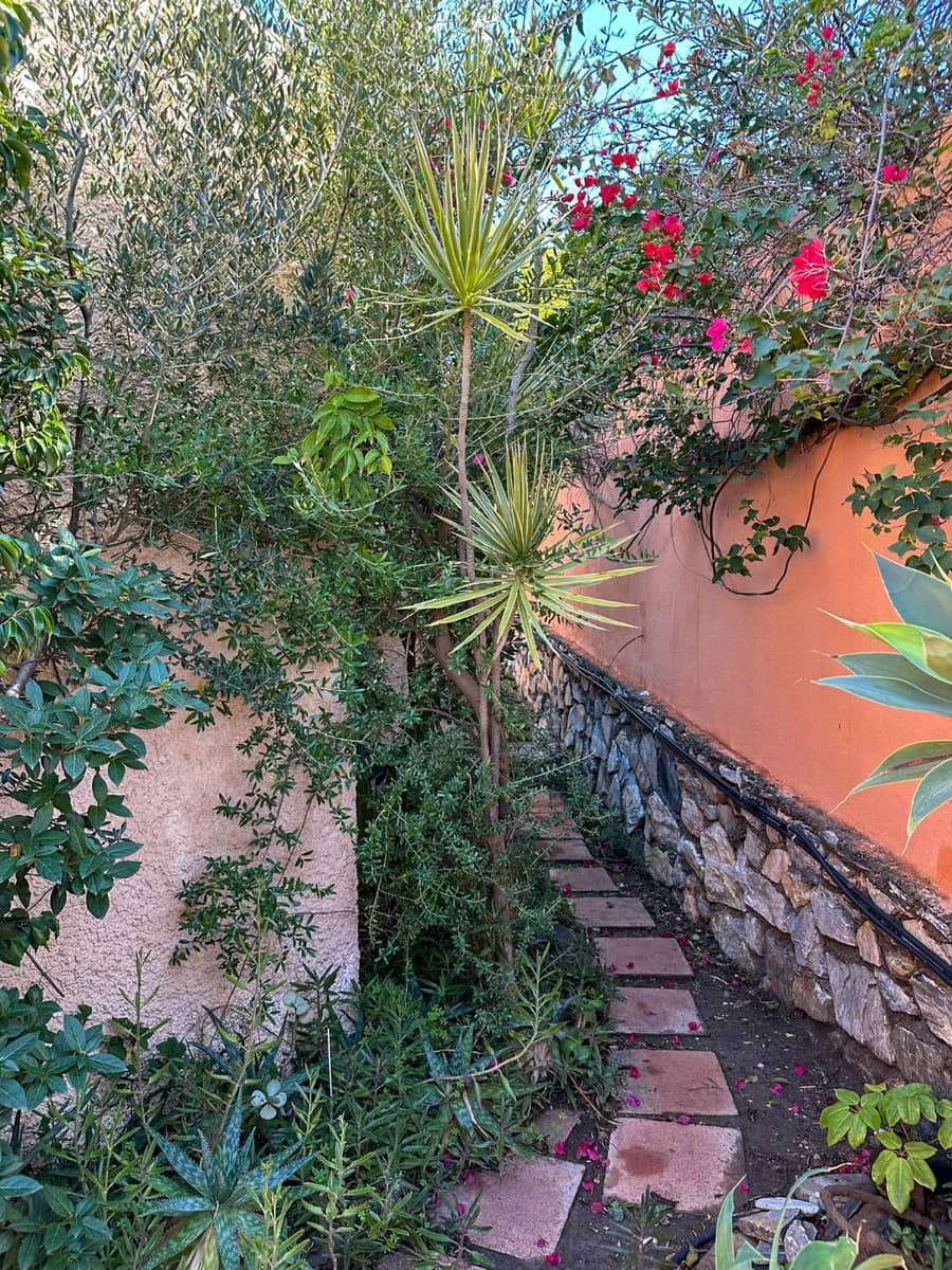 3 slaapkamer Huis te koop in Almunecar met garage - € 390.000 (Ref: 9415450)