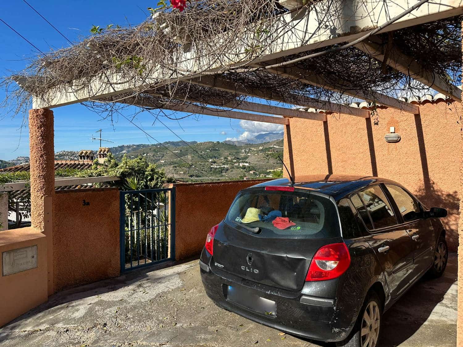 3 slaapkamer Huis te koop in Almunecar met garage - € 390.000 (Ref: 9415450)