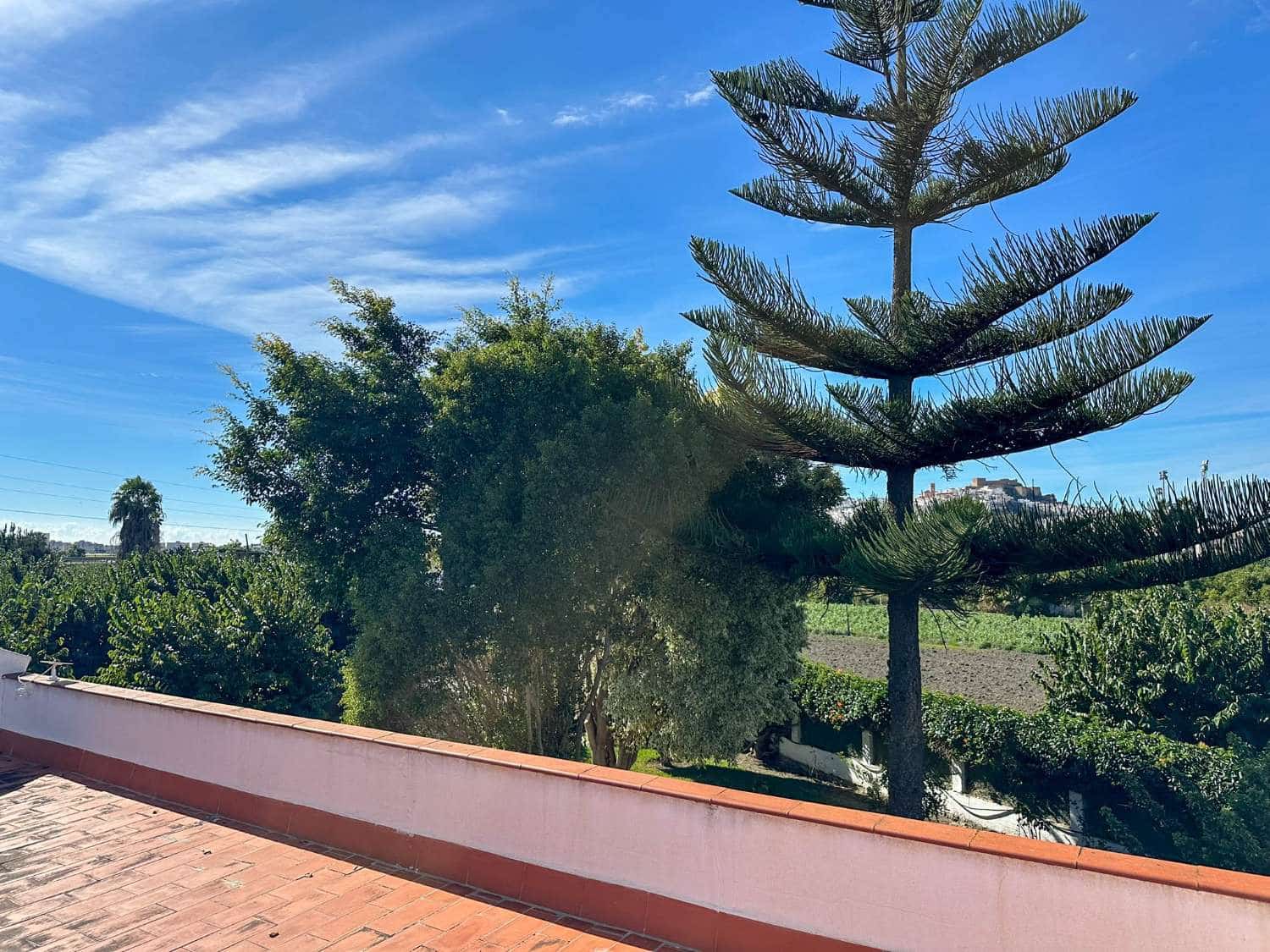 3 sypialnia Finka/Dom wiejski do wynajęcia w Salobrena z basenem - 900 € (Ref: 9424332)