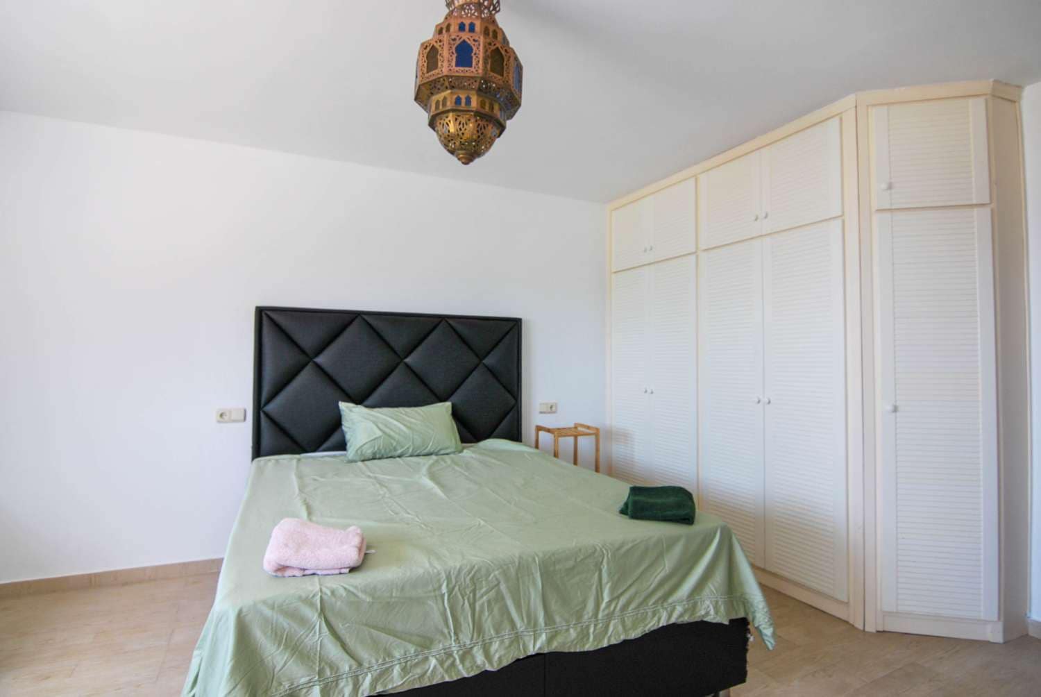 4 soverom Hus til salgs i Salobrena med svømmebasseng - € 480 000 (Ref: 9430744)