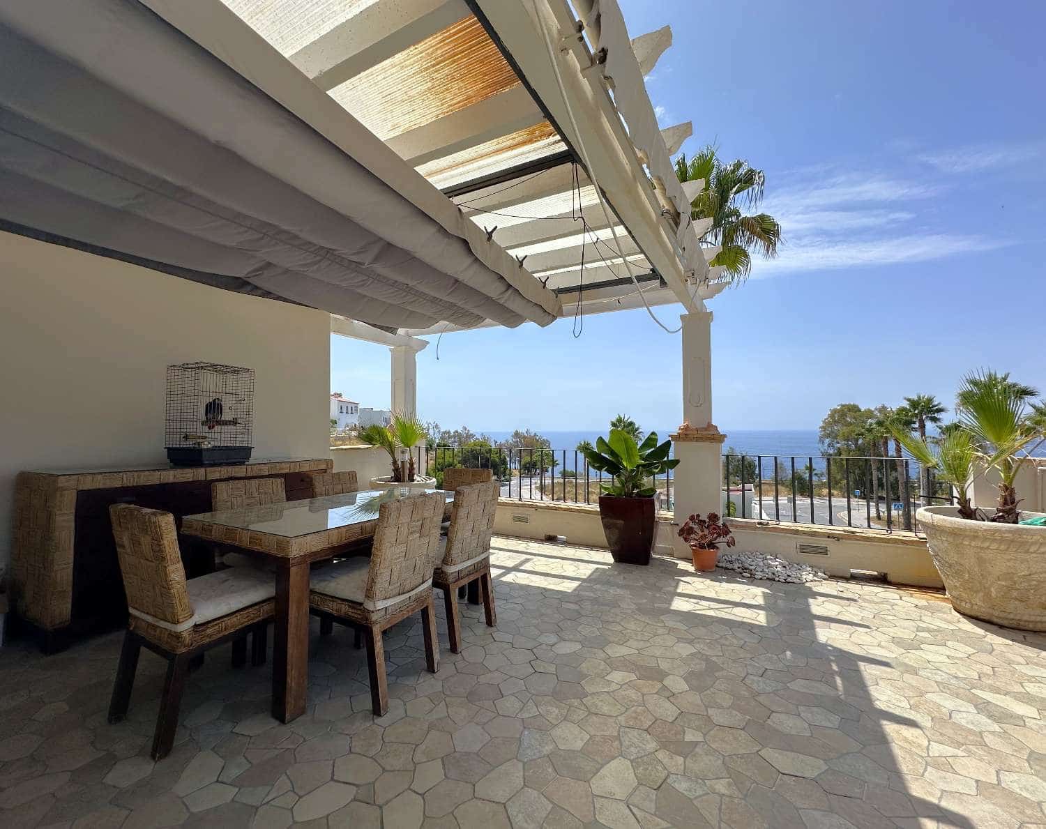 4 soverom Hus til salgs i Salobrena med svømmebasseng - € 480 000 (Ref: 9430744)