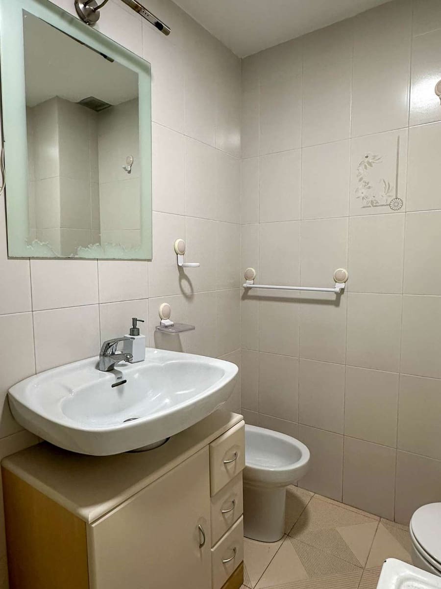 5 makuuhuone Rivitalo myytävänä paikassa Salobrena mukana uima-altaan - 416 000 € (Ref: 9446006)