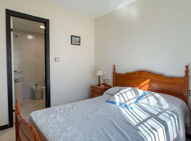 5 chambre Villa/Maison Mitoyenne à vendre à Salobreña avec piscine - 416 000 € (Ref: 9446006)