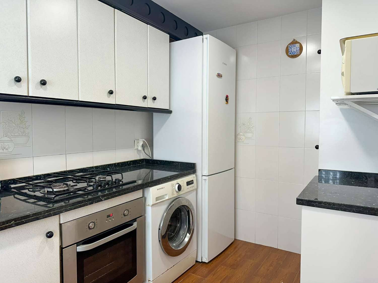 5 makuuhuone Rivitalo myytävänä paikassa Salobrena mukana uima-altaan - 416 000 € (Ref: 9446006)