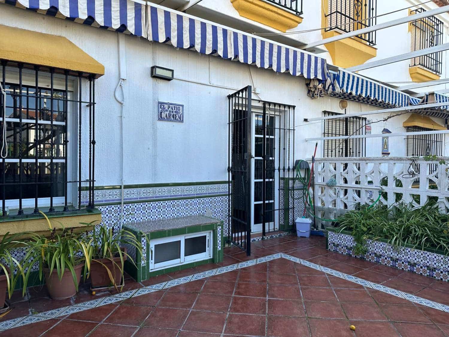 5 sovrum Radhus till salu i Salobrena med pool - 416 000 € (Ref: 9446006)