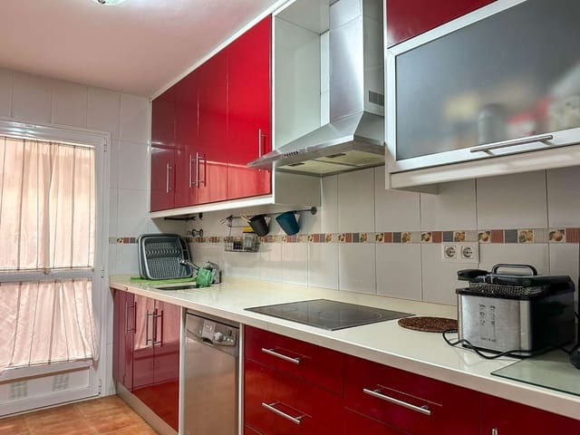 2 bedroom Flat for sale in Salobreña with pool - € 140,000 (Ref: 9446007)