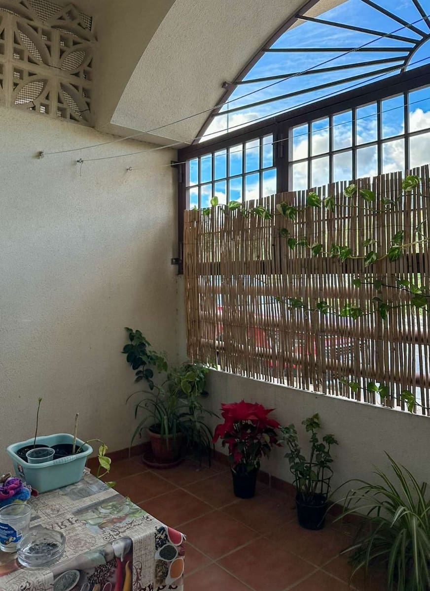 2 soveværelse Lejlighed til salg i Salobrena med swimmingpool - € 140.000 (Ref: 9446007)