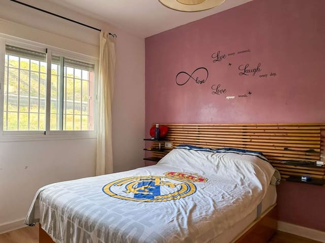 2 bedroom Flat for sale in Salobreña with pool - € 140,000 (Ref: 9446007)