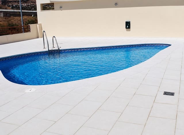 2 chambre Appartement à vendre à Lobres, Salobreña avec piscine - 140 000 € (Ref: 9446007)