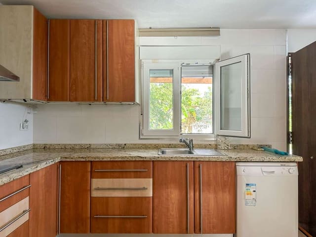 2 slaapkamer Finca/Landhuis te koop in Salobreña met zwembad - € 360.000 (Ref: 9451777)