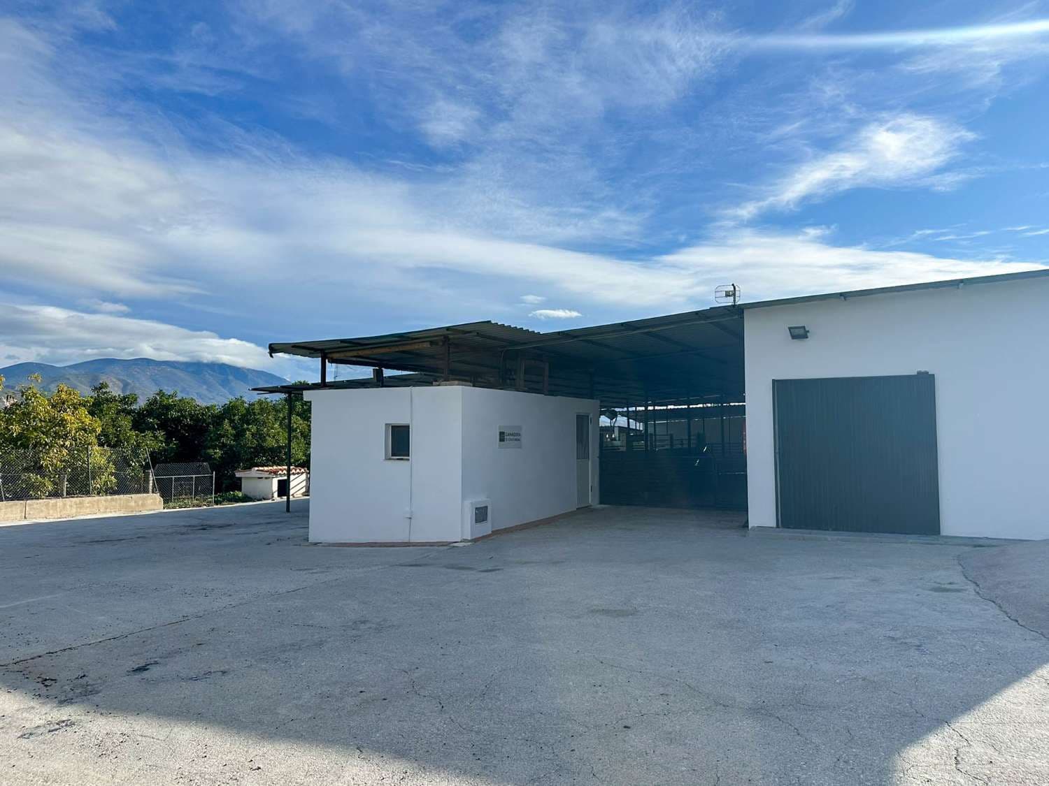 2 soverom Finca/Herregård til salgs i Salobrena med svømmebasseng - € 360 000 (Ref: 9451777)