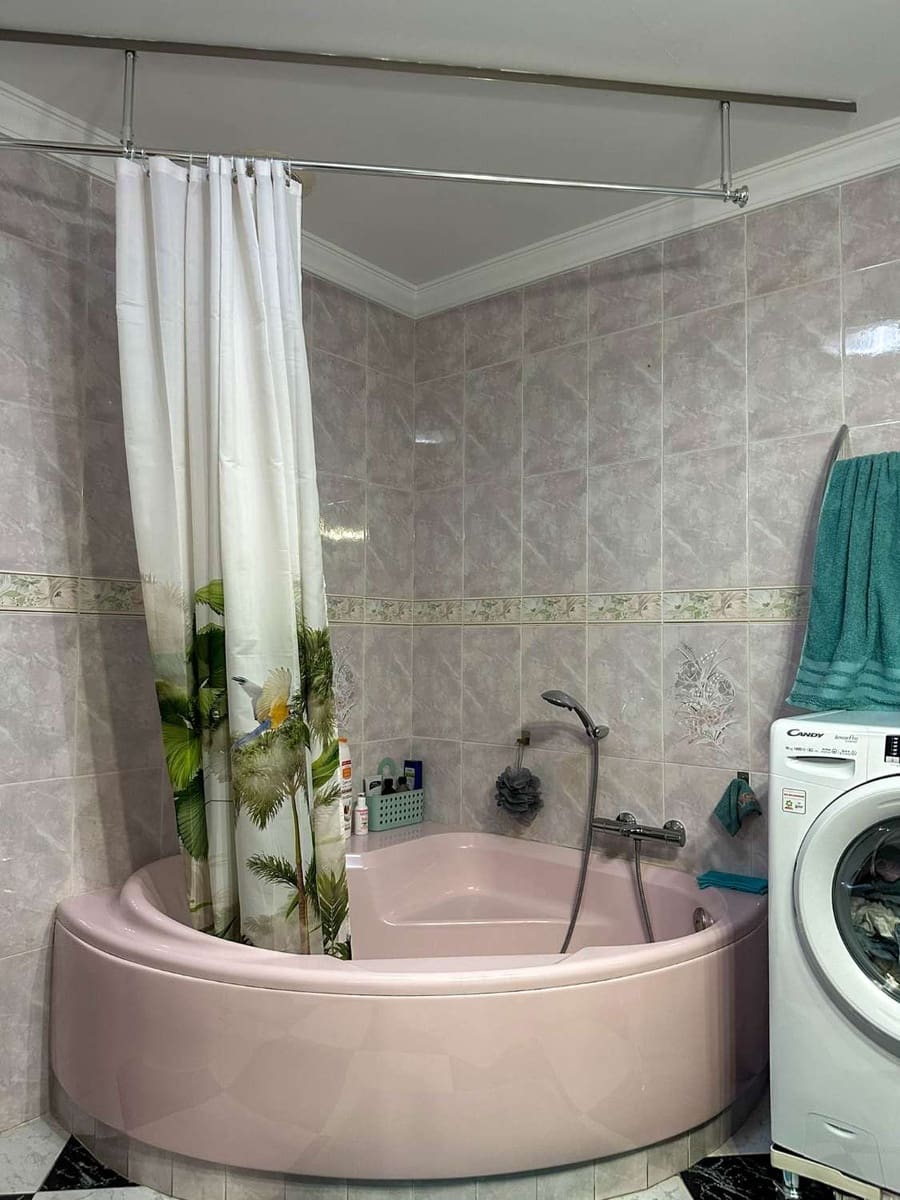 Piso de 3 habitaciones en Vélez de Benaudalla en alquiler - 750 € (Ref: 9518557)