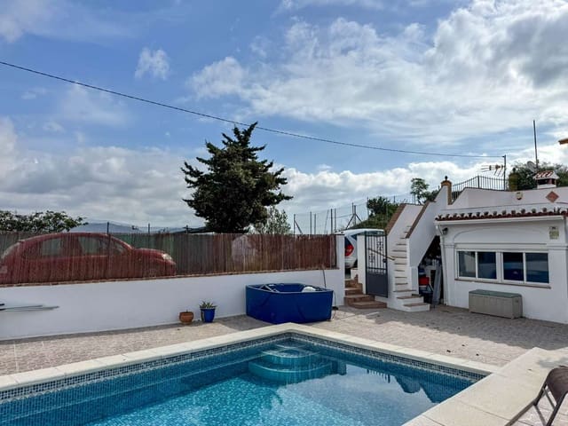 Finca/Casa Rural de 3 habitaciones en Salobreña en venta con piscina - 295.000 € (Ref: 9520682)