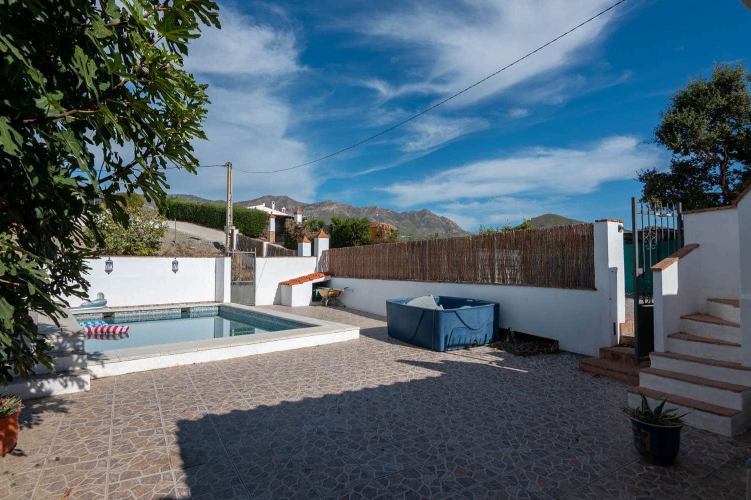 3 camera da letto Finca/Casa di Campagna in vendita in Salobrena con piscina - 285.000 € (Rif: 9520682)
