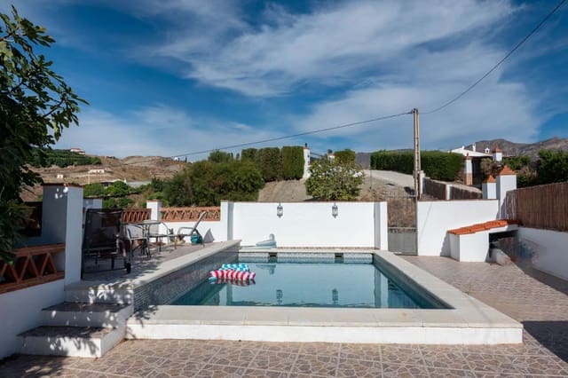 3 soveværelse Finca/Landehus til salg i Salobreña med swimmingpool - € 285.000 (Ref: 9520682)