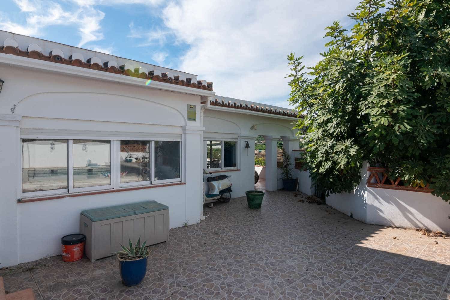 3 camera da letto Finca/Casa di Campagna in vendita in Salobrena con piscina - 285.000 € (Rif: 9520682)