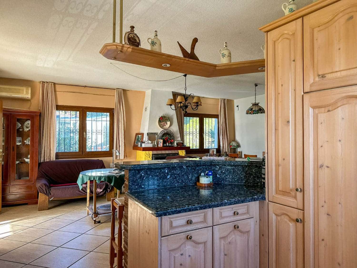 3 makuuhuone Omakotitalo myytävänä paikassa Salobrena - 850 000 € (Ref: 9533332)