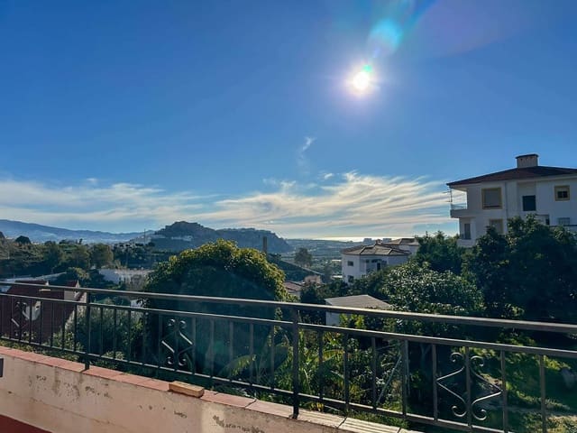 3 makuuhuone Omakotitalo myytävänä paikassa Salobreña - 850 000 € (Ref: 9533332)