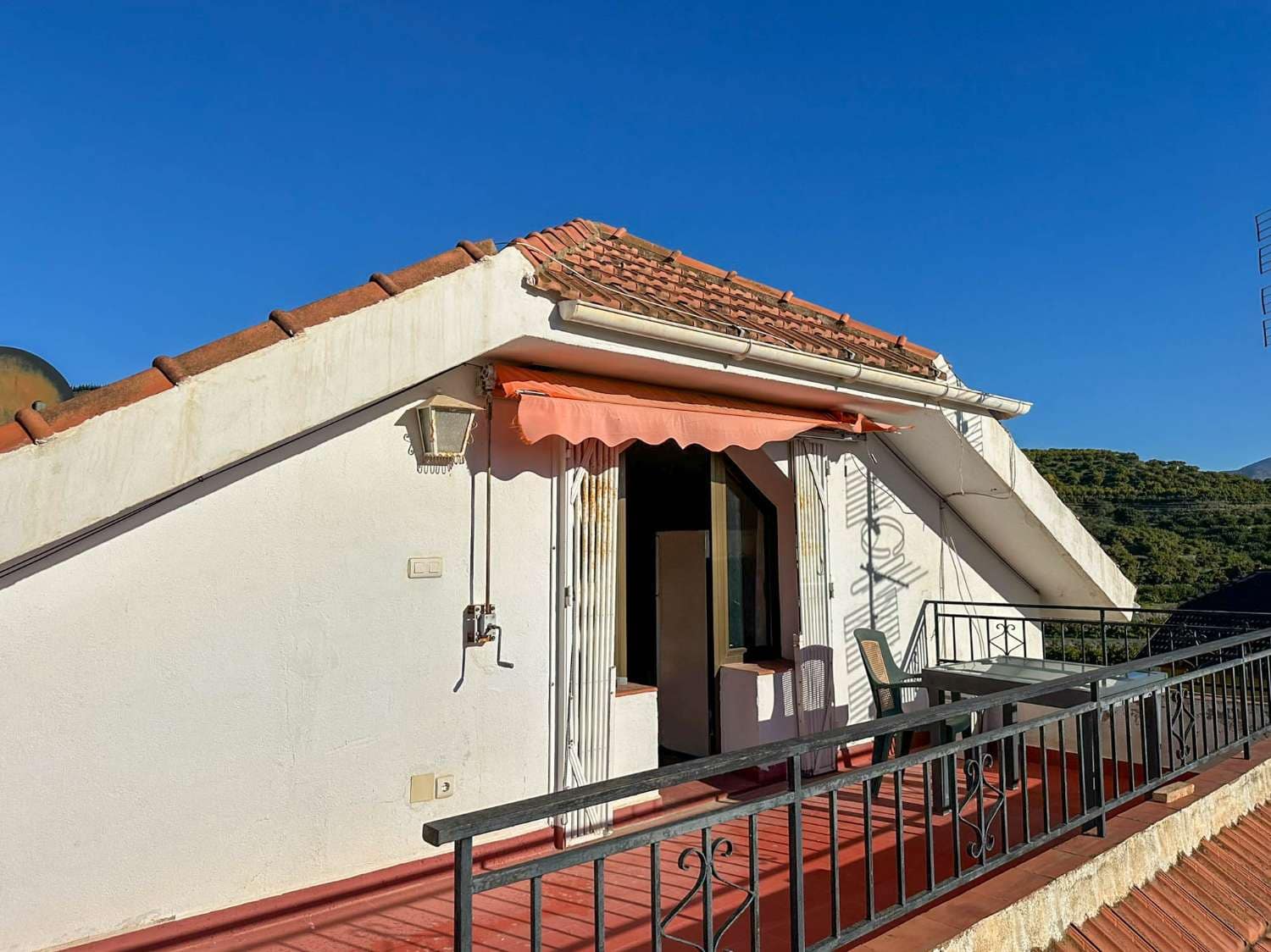 3 makuuhuone Omakotitalo myytävänä paikassa Salobrena - 850 000 € (Ref: 9533332)