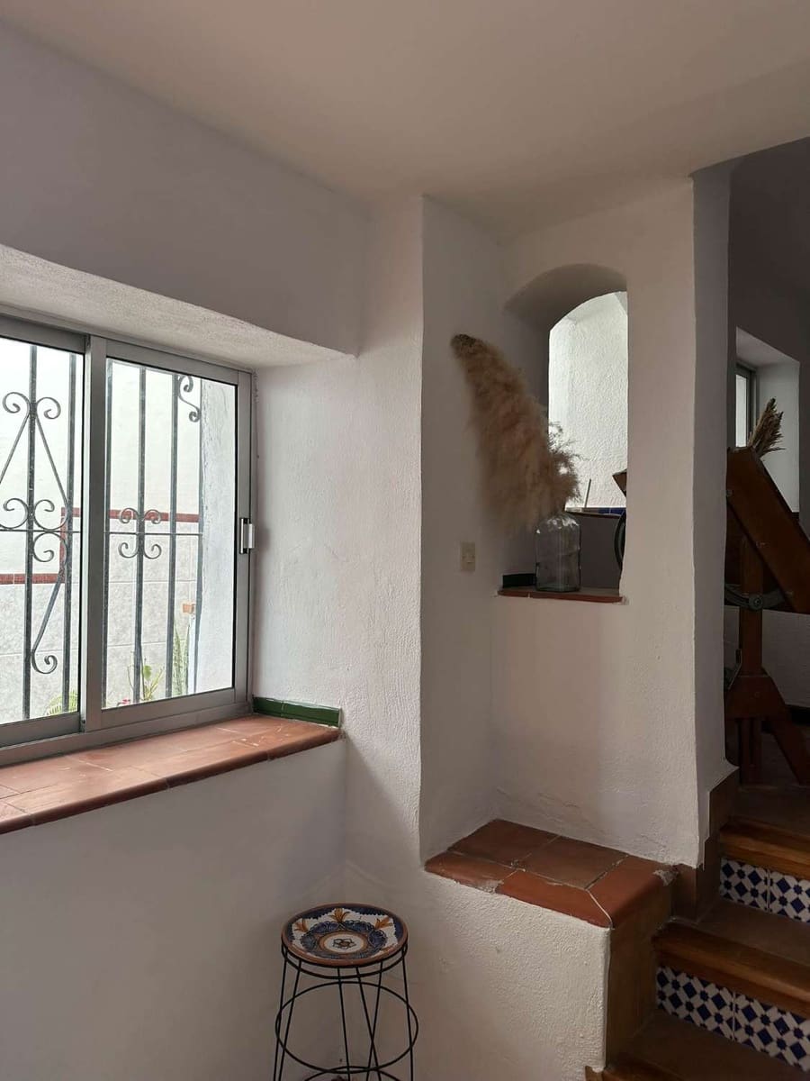 Casa de 3 habitaciones en Salobreña en venta - 259.000 € (Ref: 9557762)
