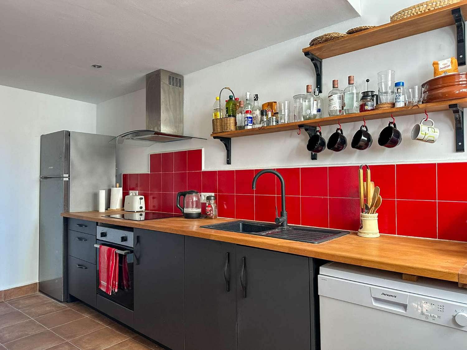 Casa de 3 habitaciones en Salobreña en venta - 259.000 € (Ref: 9557762)