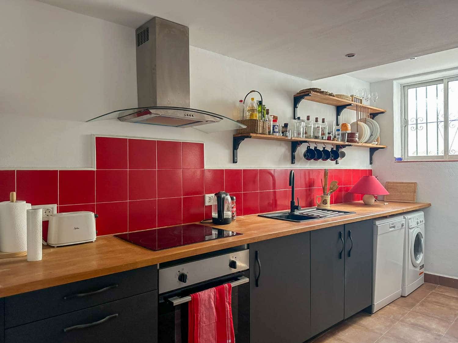 Casa de 3 habitaciones en Salobreña en venta - 259.000 € (Ref: 9557762)