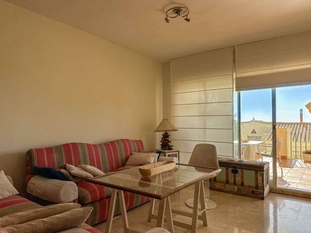 2 slaapkamer Rijtjeshuis te koop in Salobreña met zwembad garage - € 270.000 (Ref: 9604656)