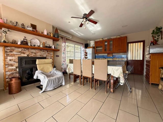 1 soveværelse Finca/Landehus til salg i Salobreña med swimmingpool - € 185.000 (Ref: 9607581)