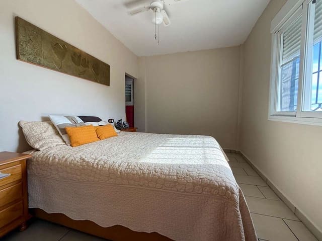 1 soveværelse Finca/Landehus til salg i Salobreña med swimmingpool - € 185.000 (Ref: 9607581)