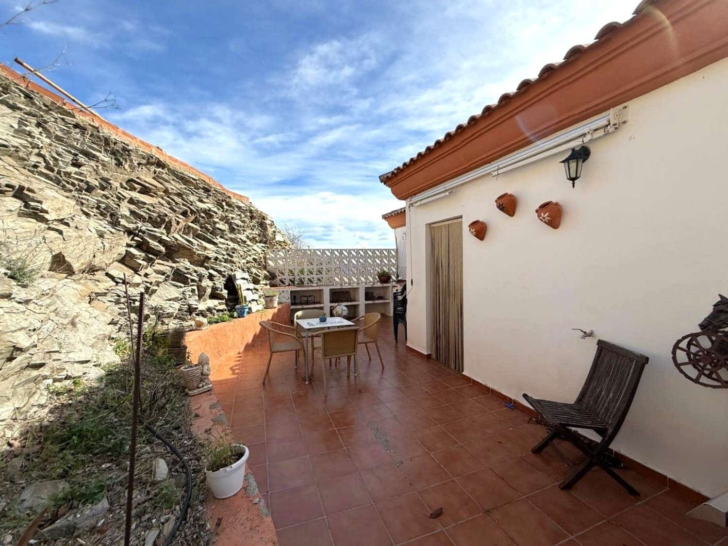 1 soveværelse Finca/Landehus til salg i Salobrena med swimmingpool - € 185.000 (Ref: 9607581)