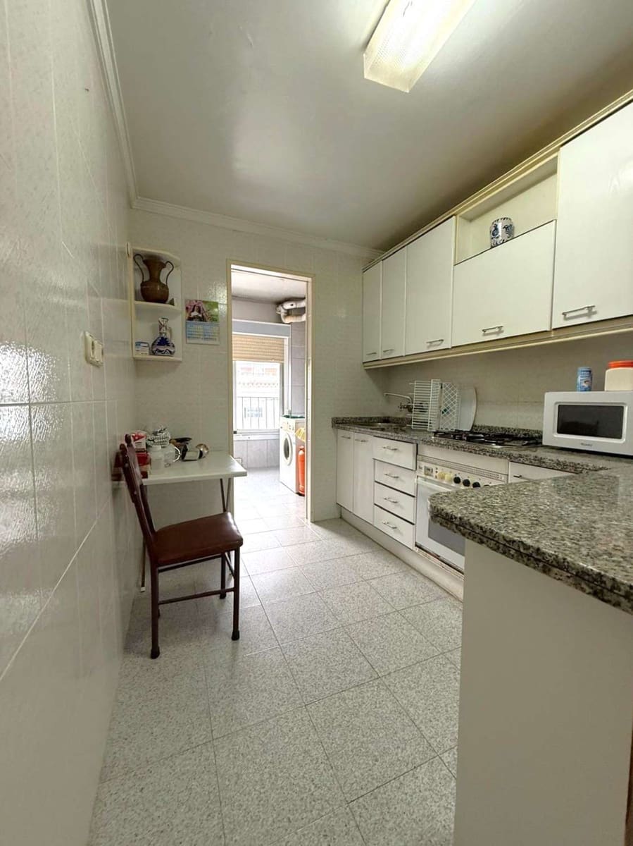 4 quarto Apartamento para venda em Salobrena - 180 000 € (Ref: 9655748)