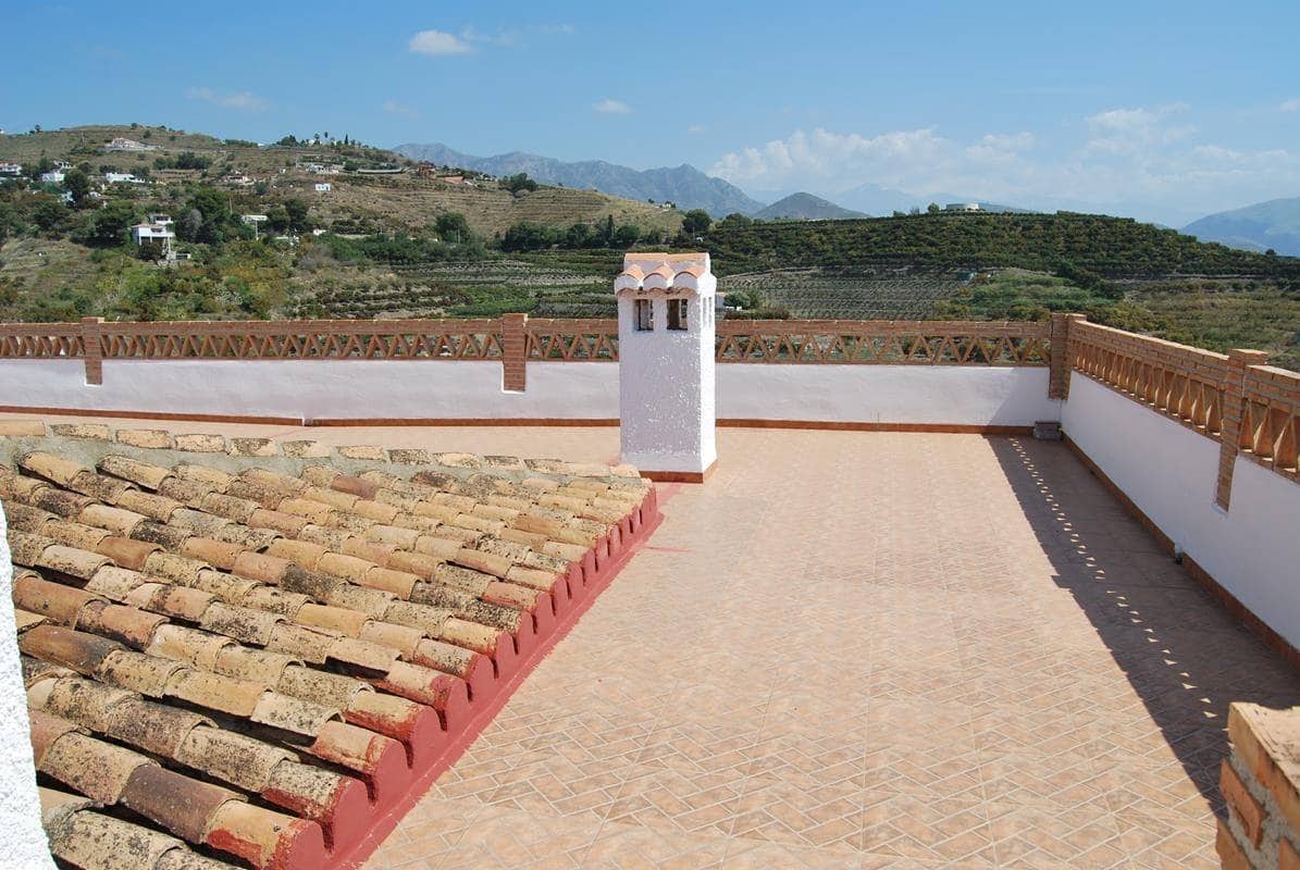 5 sypialnia Willa na sprzedaż w Salobrena - 510 000 € (Ref: 9658427)