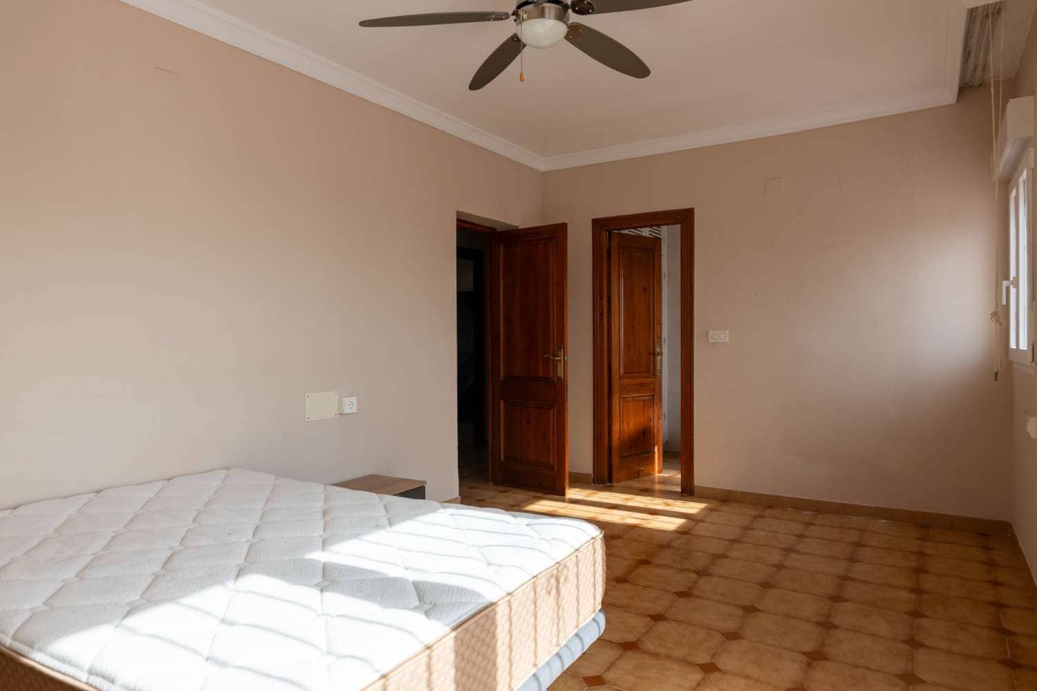 5 quarto Moradia para venda em Salobrena - 510 000 € (Ref: 9658427)