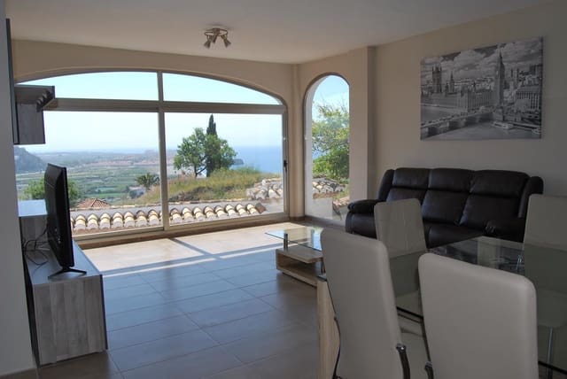 Chalet de 5 habitaciones en Salobreña en venta - 525.000 € (Ref: 9658427)