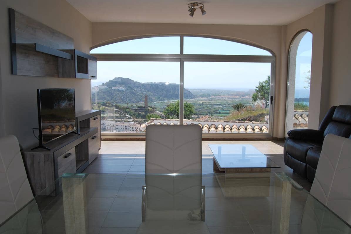 Chalet de 5 habitaciones en Salobreña en venta - 525.000 € (Ref: 9658427)