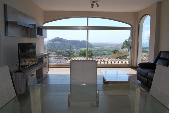 Chalet de 5 habitaciones en Salobreña en venta - 525.000 € (Ref: 9658427)