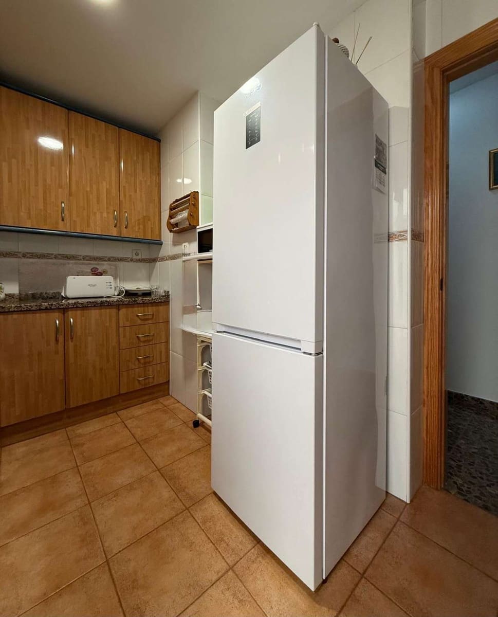 3 chambre Appartement à vendre à Salobrena avec garage - 180 000 € (Ref: 9704864)