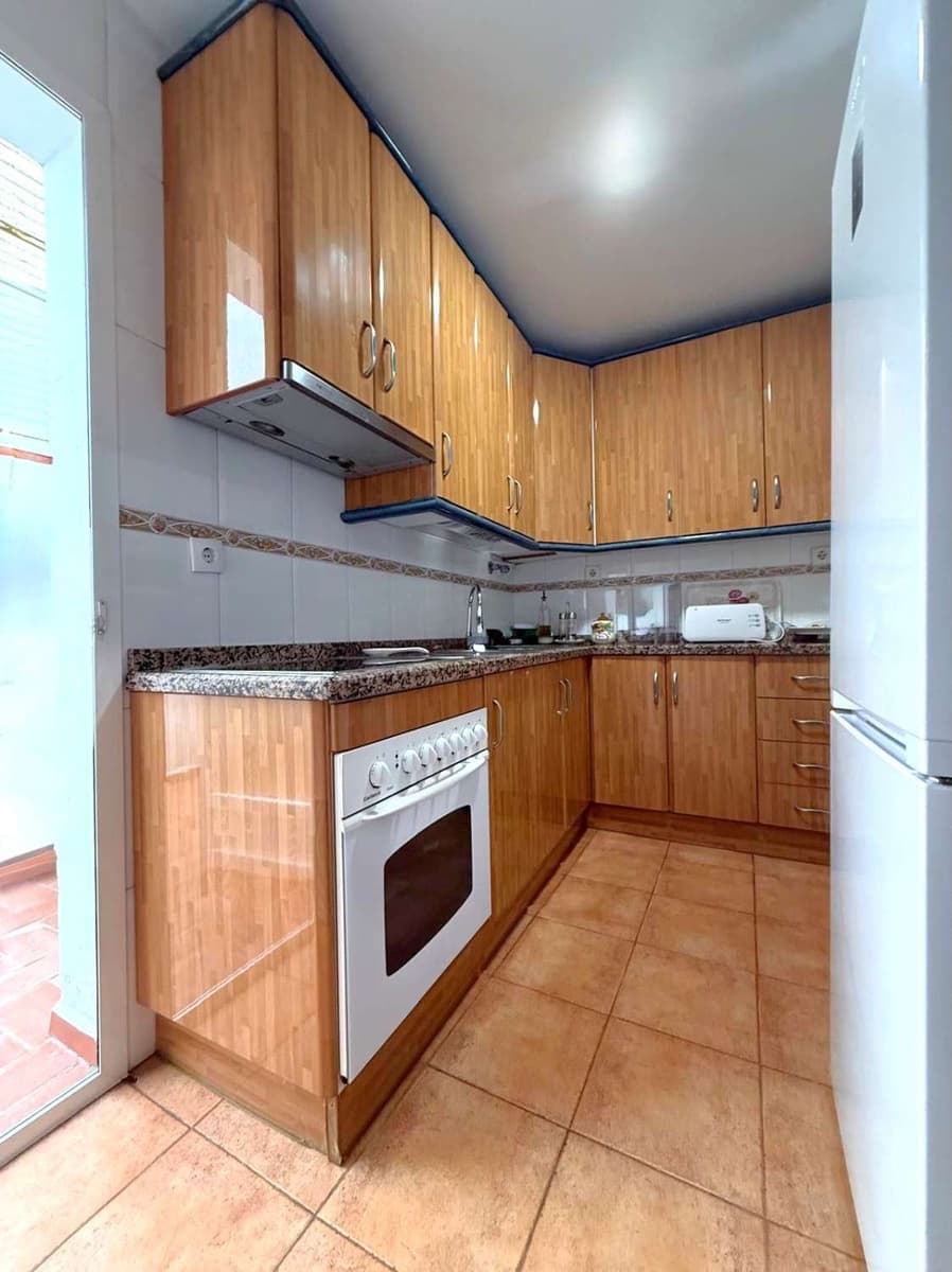 3 chambre Appartement à vendre à Salobrena avec garage - 180 000 € (Ref: 9704864)