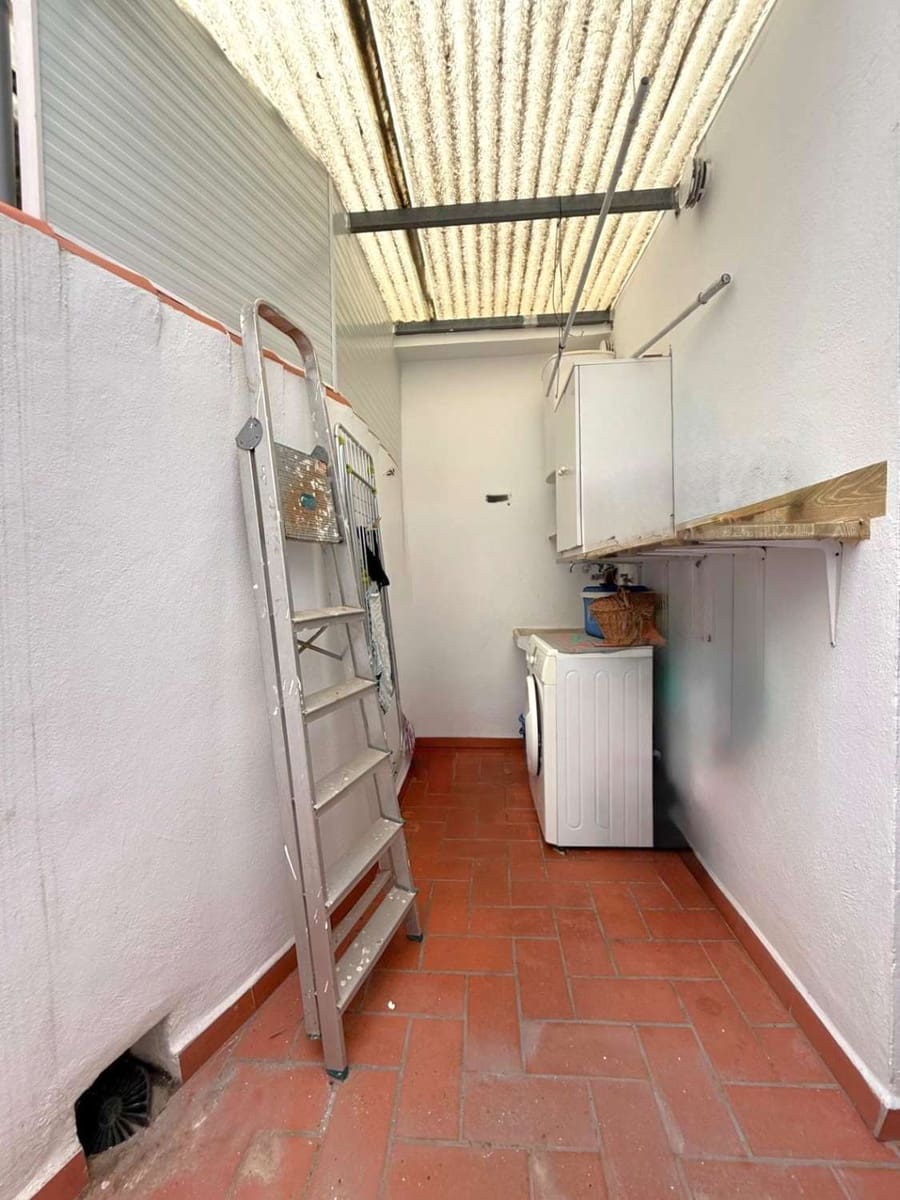 3 chambre Appartement à vendre à Salobrena avec garage - 180 000 € (Ref: 9704864)