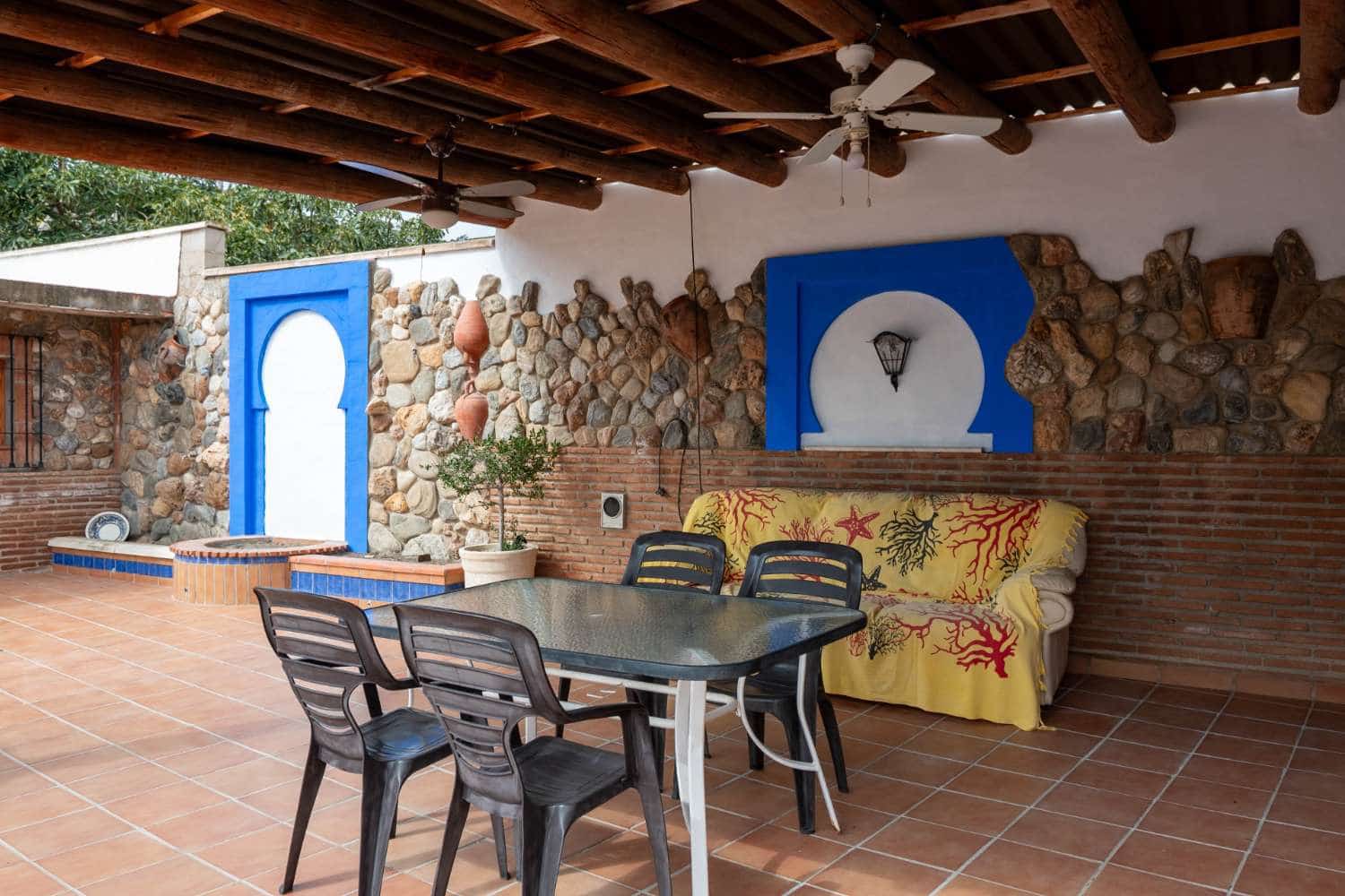 3 camera da letto Finca/Casa di Campagna in vendita in Salobrena con piscina - 440.000 € (Rif: 9726432)