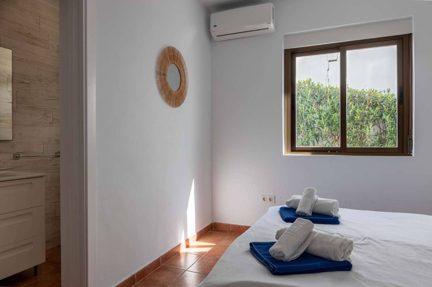 5 chambre Villa/Maison à vendre à Salobrena avec piscine - 950 000 € (Ref: 9780237)