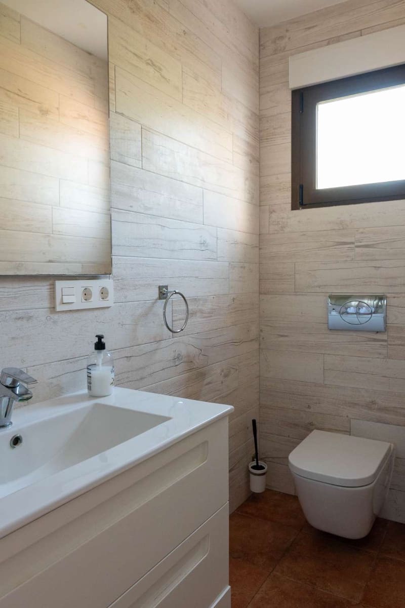 5 chambre Villa/Maison à vendre à Salobrena avec piscine - 950 000 € (Ref: 9780237)