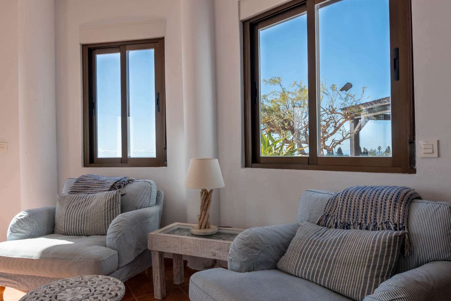 5 chambre Villa/Maison à vendre à Salobrena avec piscine - 950 000 € (Ref: 9780237)