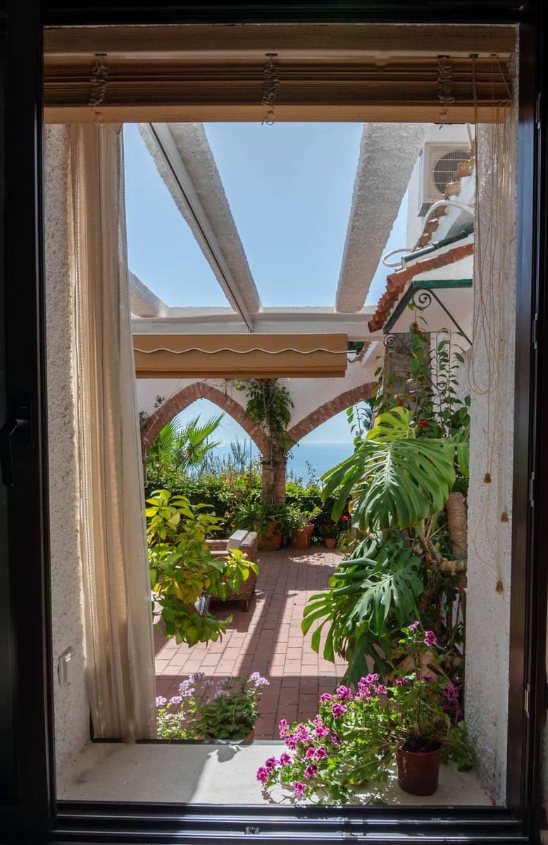 3 quarto Casa em Banda para venda em Almunecar com piscina garagem - 650 000 € (Ref: 9804067)