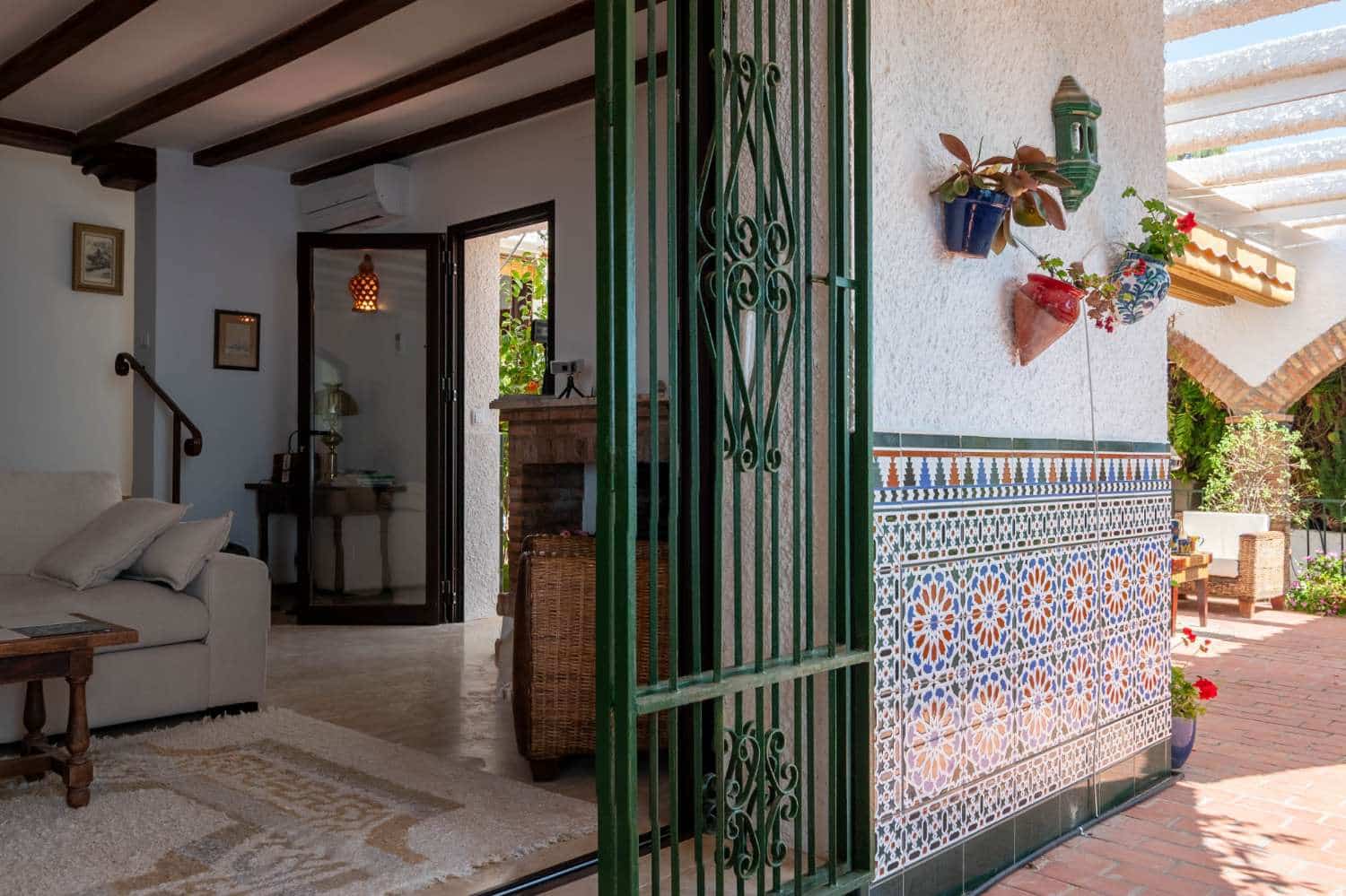 3 quarto Casa em Banda para venda em Almunecar com piscina garagem - 650 000 € (Ref: 9804067)