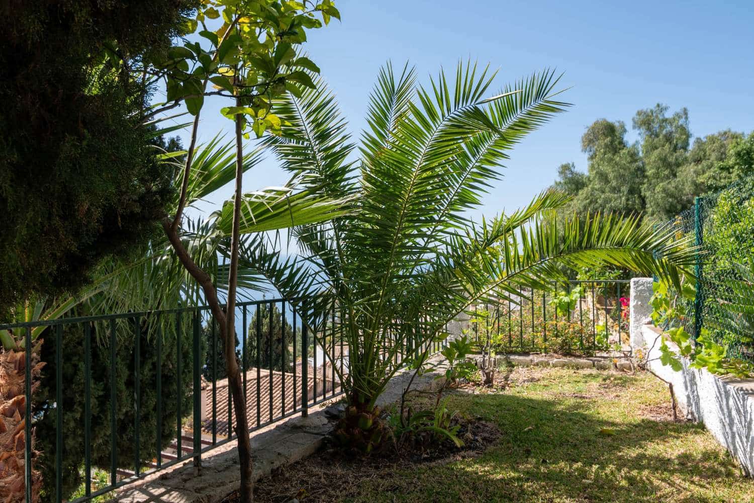 3 quarto Casa em Banda para venda em Almunecar com piscina garagem - 650 000 € (Ref: 9804067)