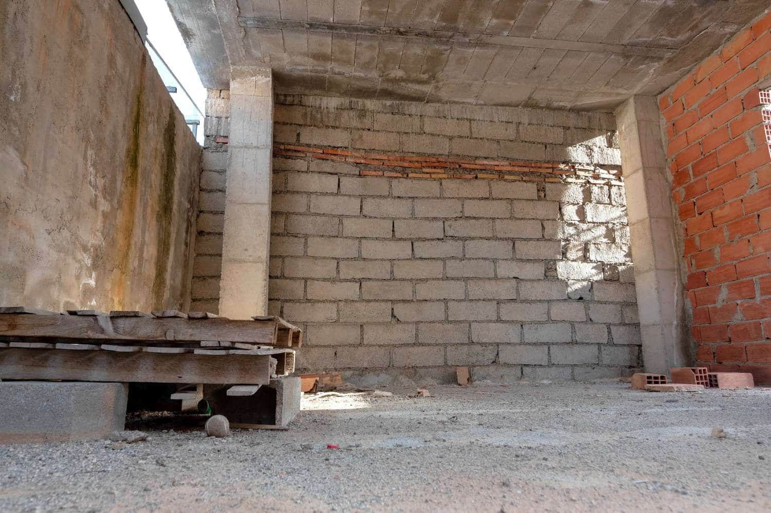 Casa en Molvízar en venta - 45.000 € (Ref: 9804068)