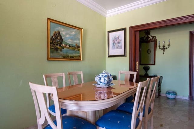 Casa de 7 habitaciones en Salobreña en venta - 795.000 € (Ref: 9806205)